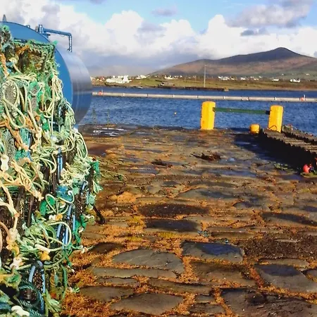 Horizon View Glanleam Road Knightstown Valentia Island County Kerry V23 W447 Ireland 5* Knights Town